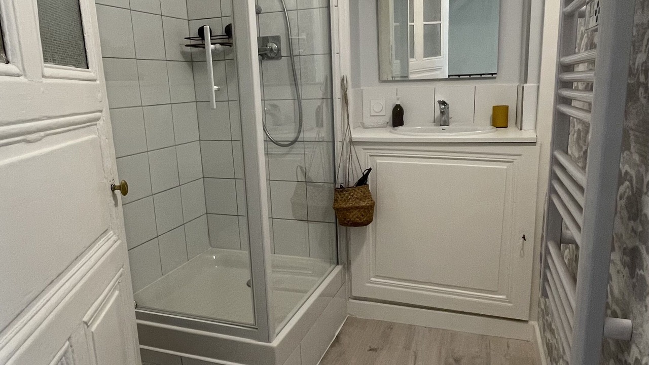 Photo of Bathroom in Trevoux