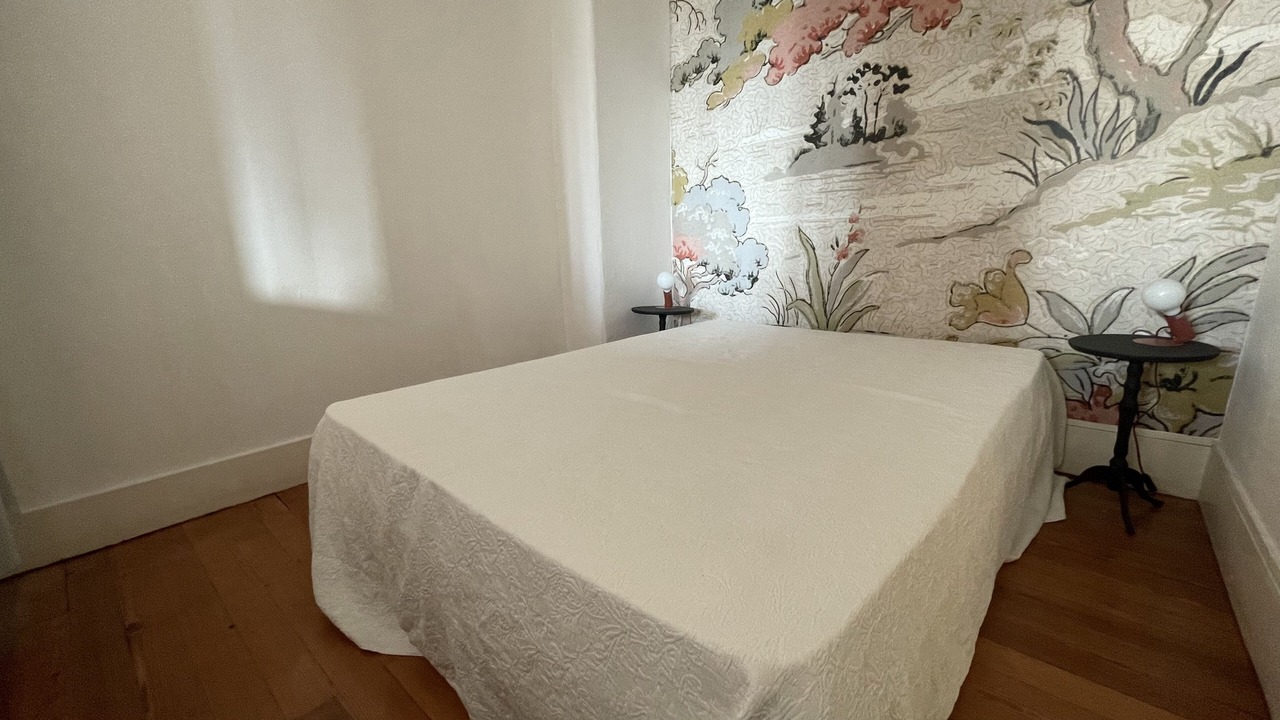 Photo of Bedroom in Trevoux