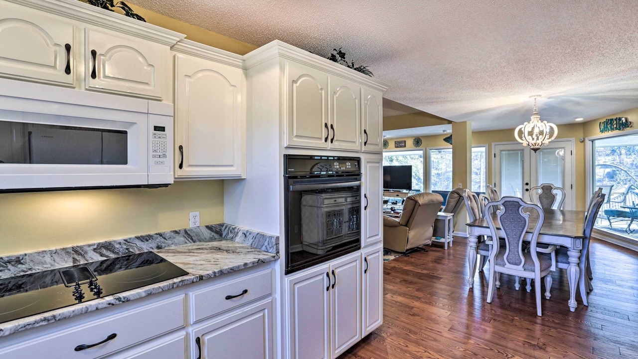 Photo of Kitchen in Abbeville