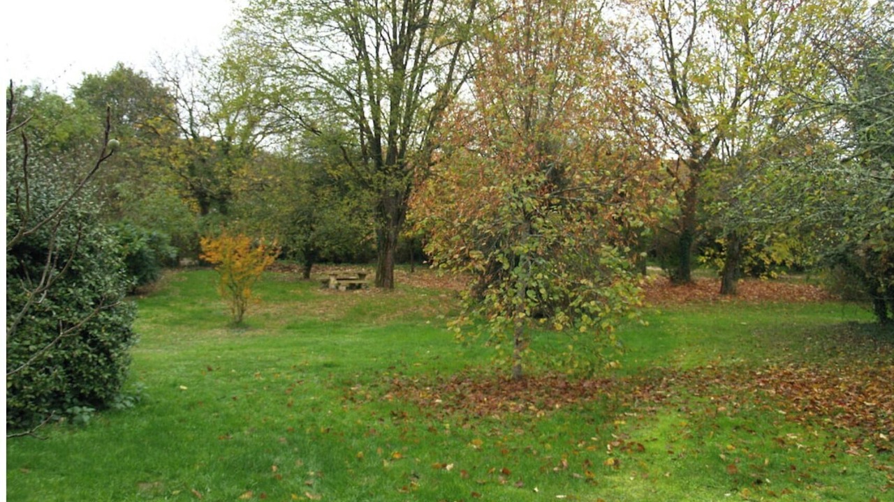 Photo of Outdoor in Meyrals