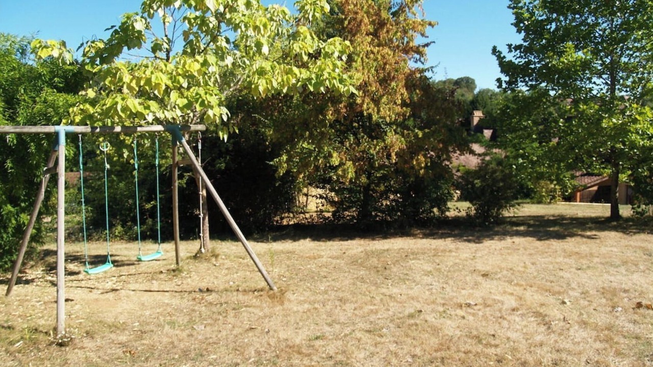 Photo of Others in Meyrals