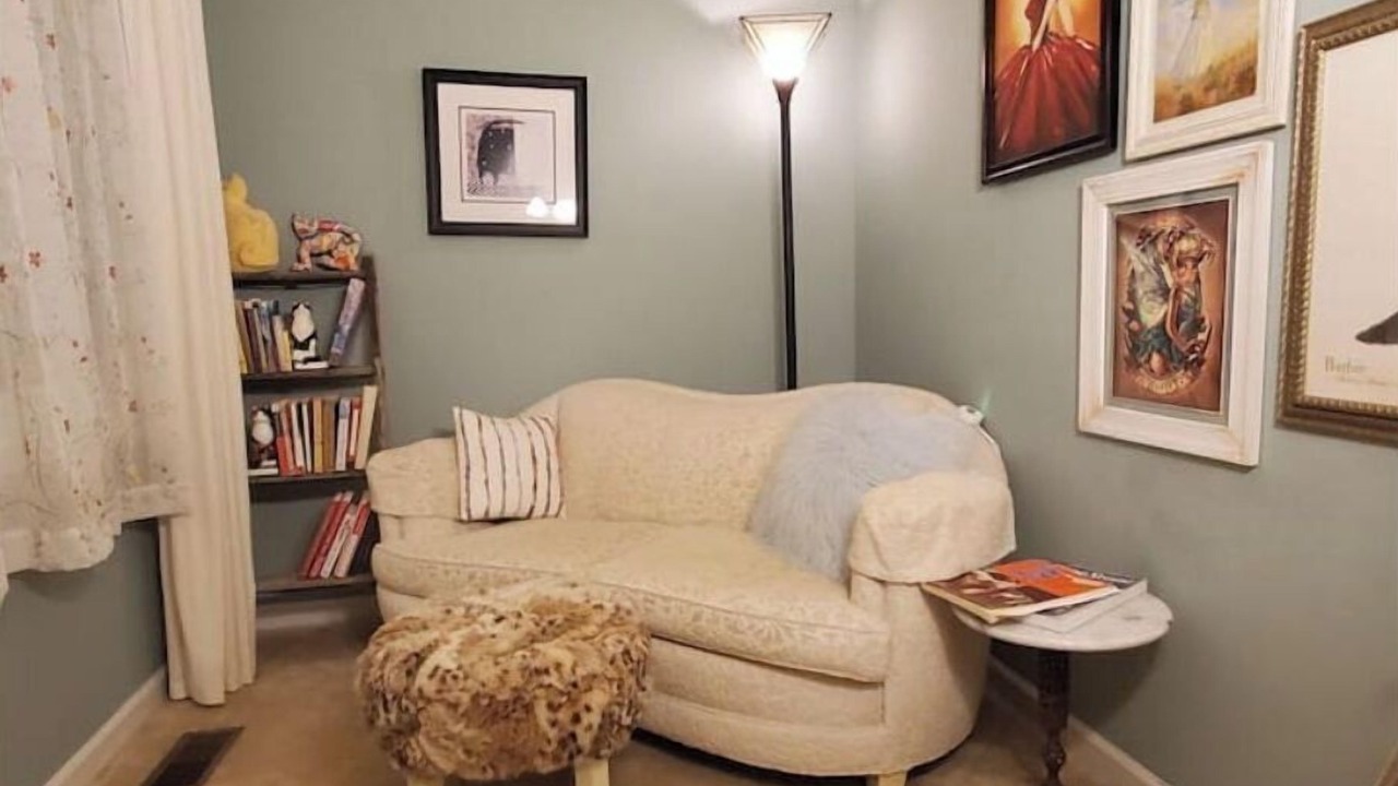 Photo of Livingroom in Idylwood