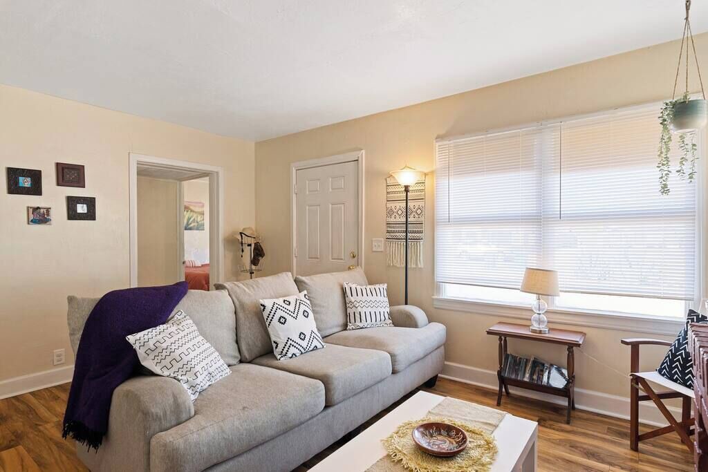 Photo of Bedroom in Garfield