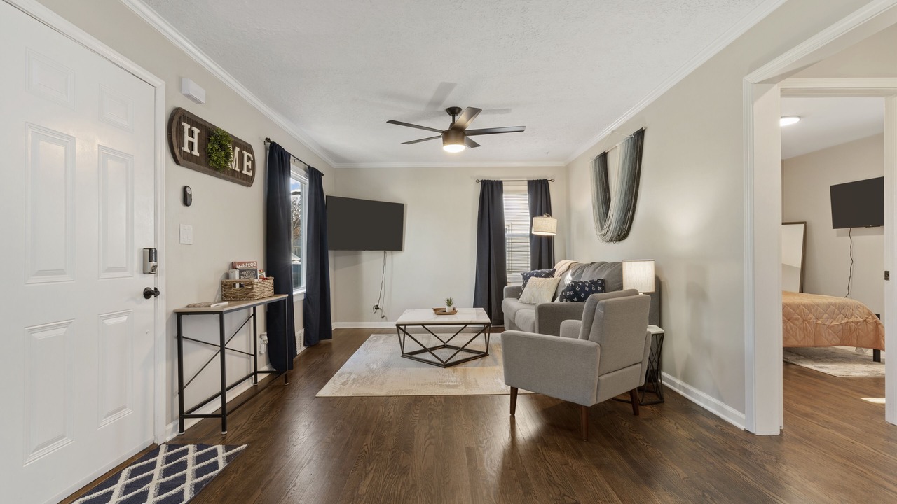 Photo of Bedroom in South Kansas City