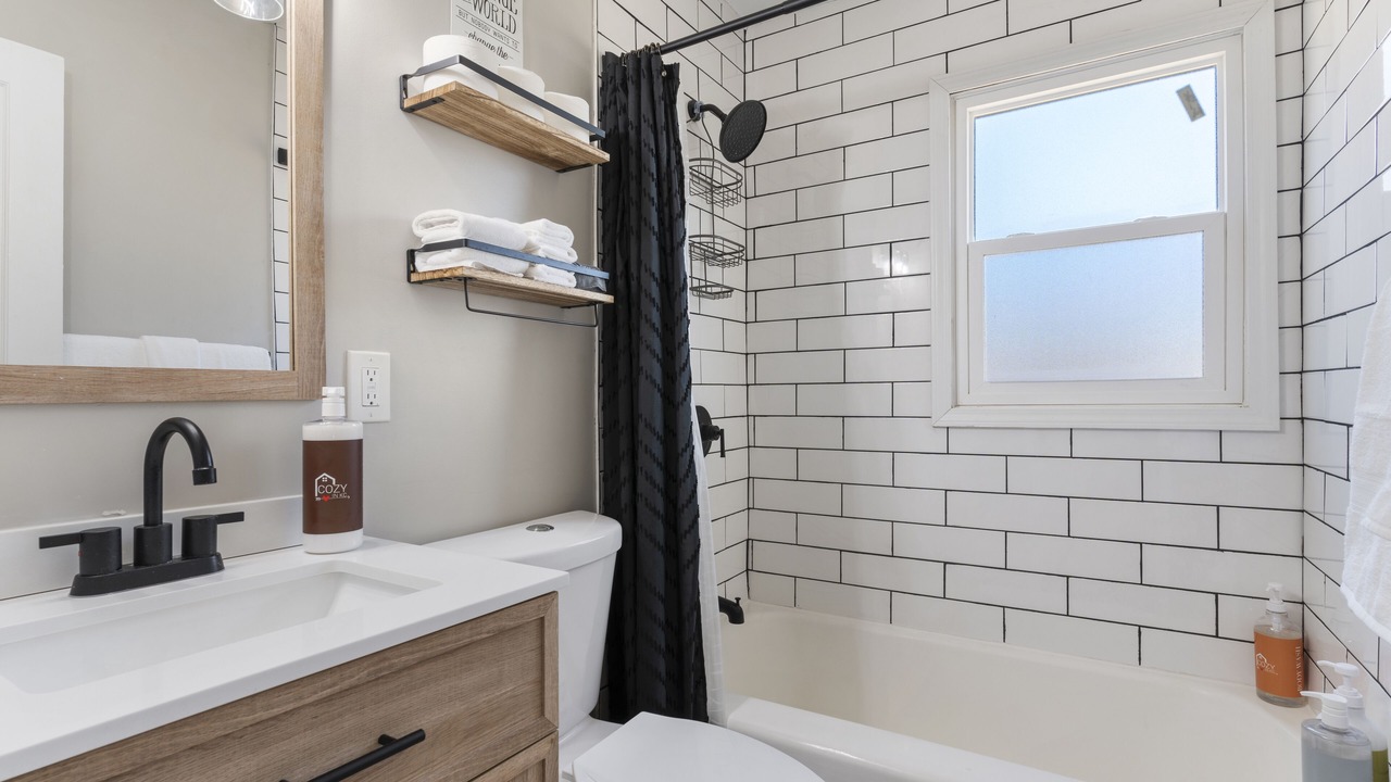 Photo of Bathroom in South Kansas City