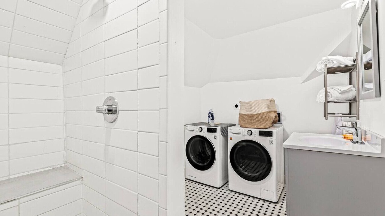 Photo of Bathroom in Detroit