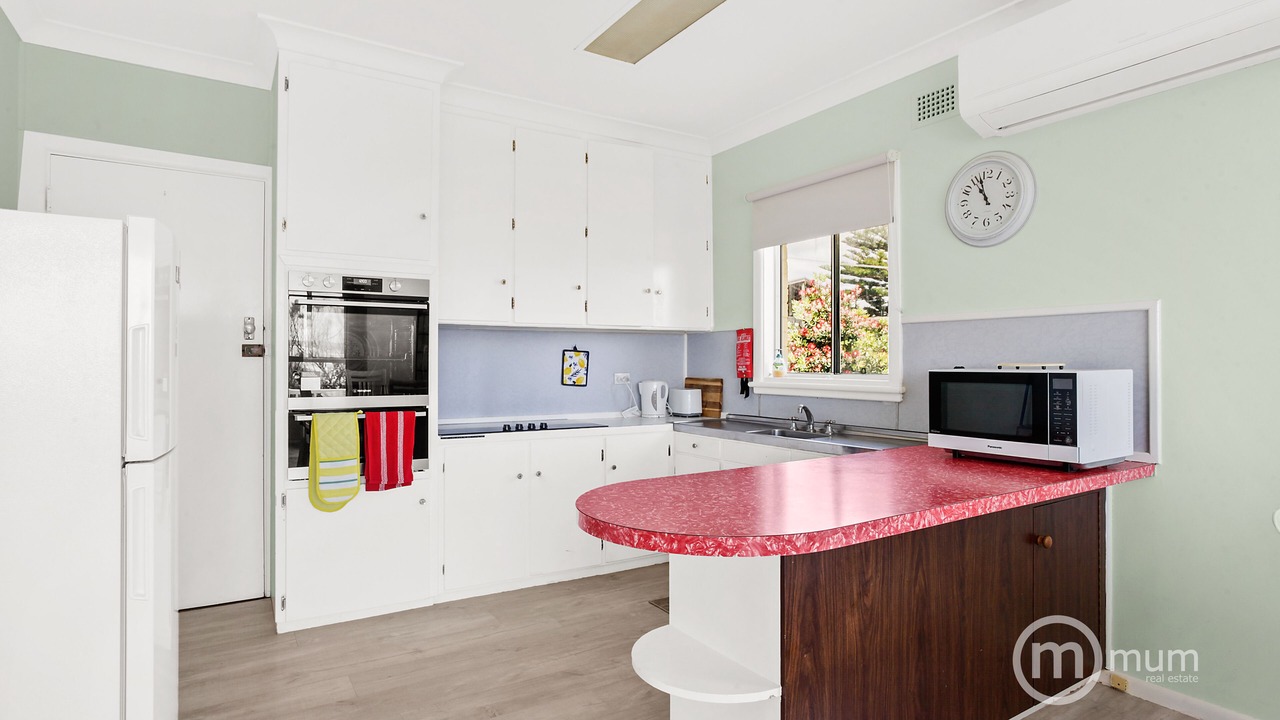 Photo of Kitchen in Dolphin Point