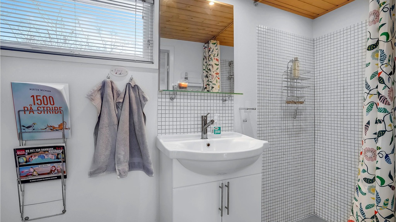Photo of Bathroom in Ansager