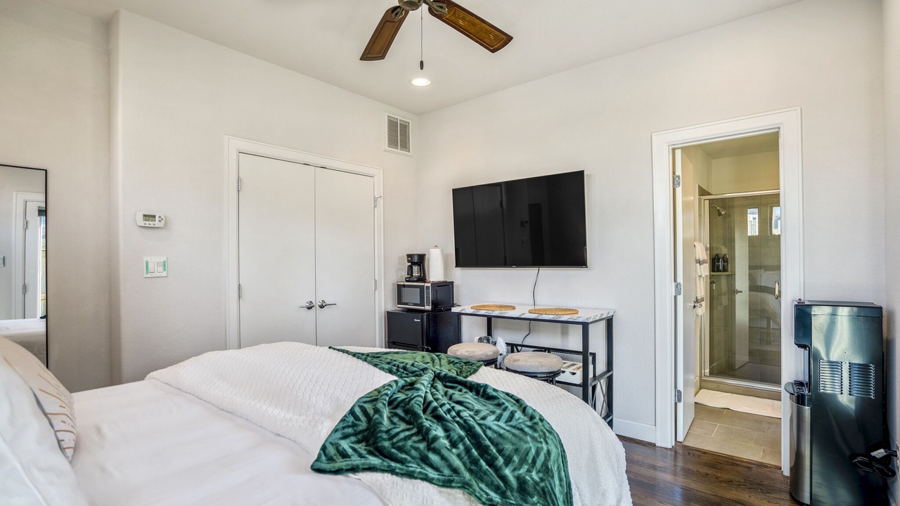 Photo of Bedroom in East Downtown Houston