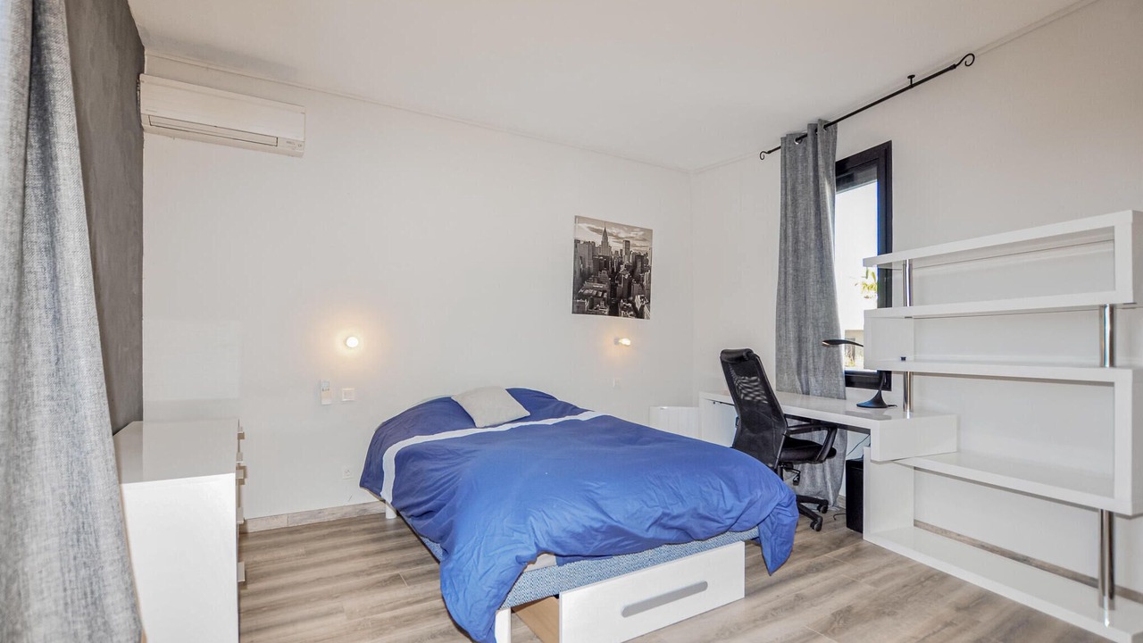 Photo of Others in La Gare