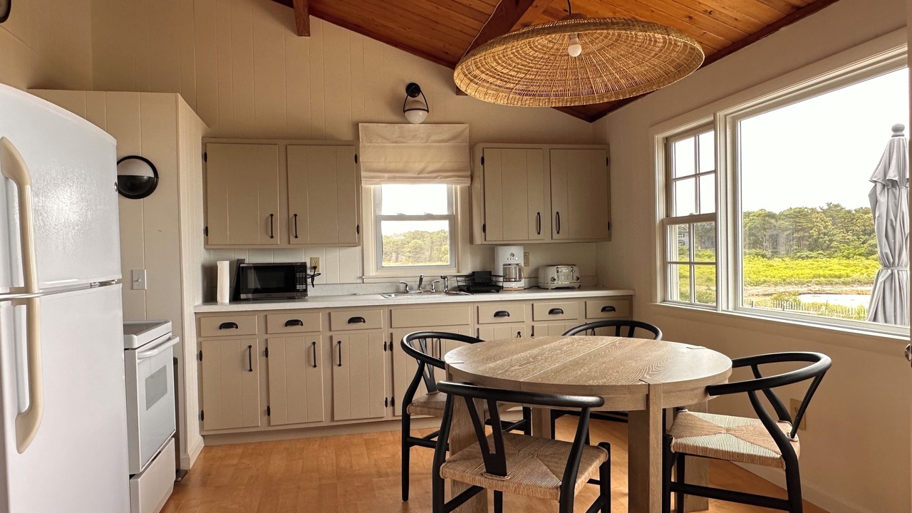 Photo of Others in Indian Neck Heights