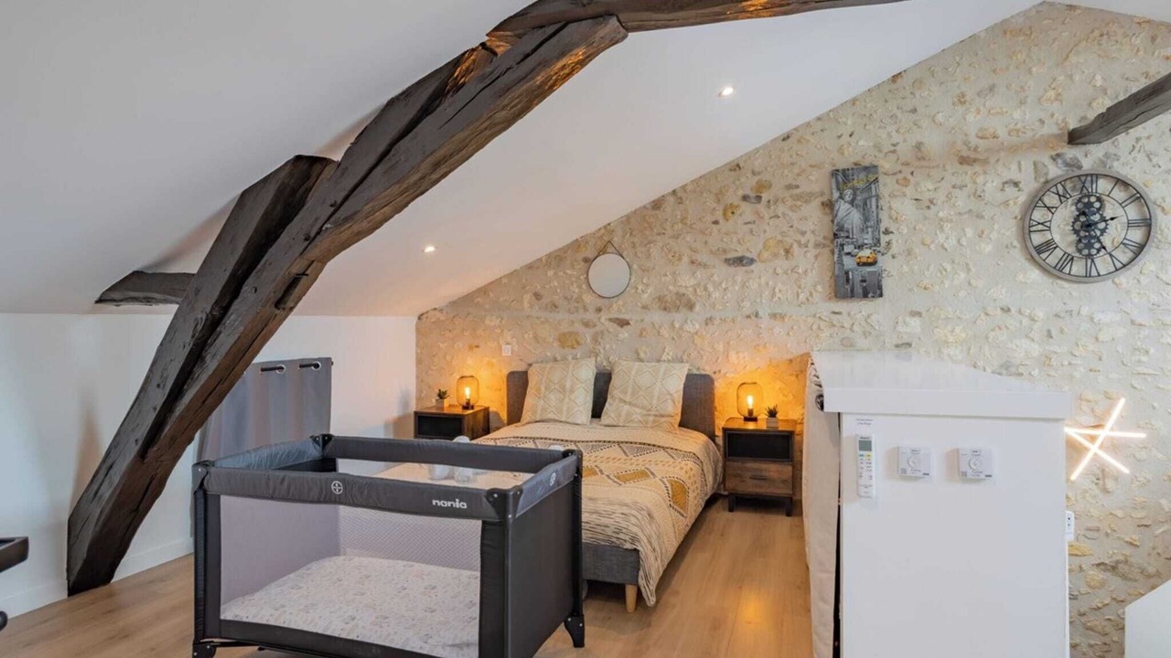 Photo of Bedroom in Mussidan