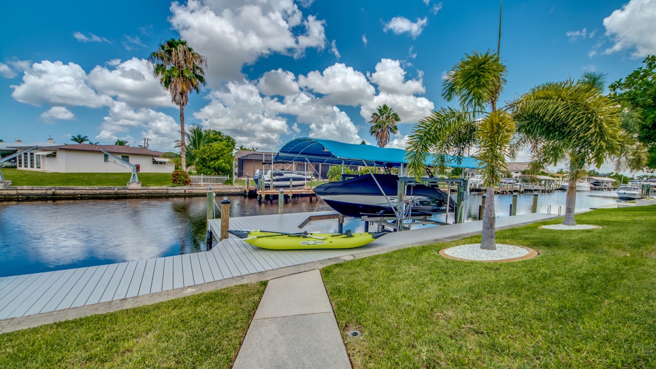 Photo of Others in Caloosahatchee