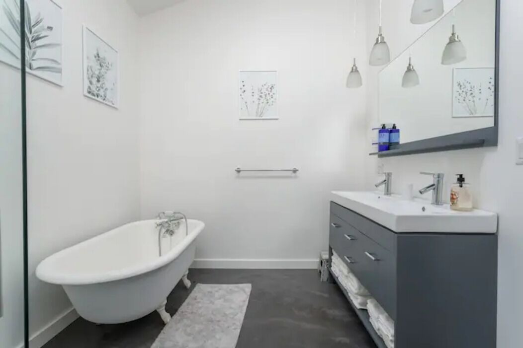 Photo of Bathroom in Saugerties