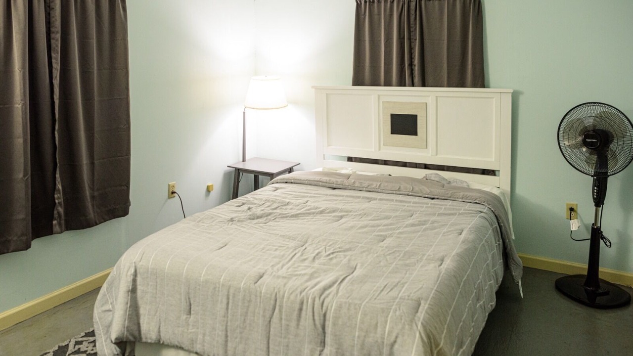 Photo of Bedroom in Maysville