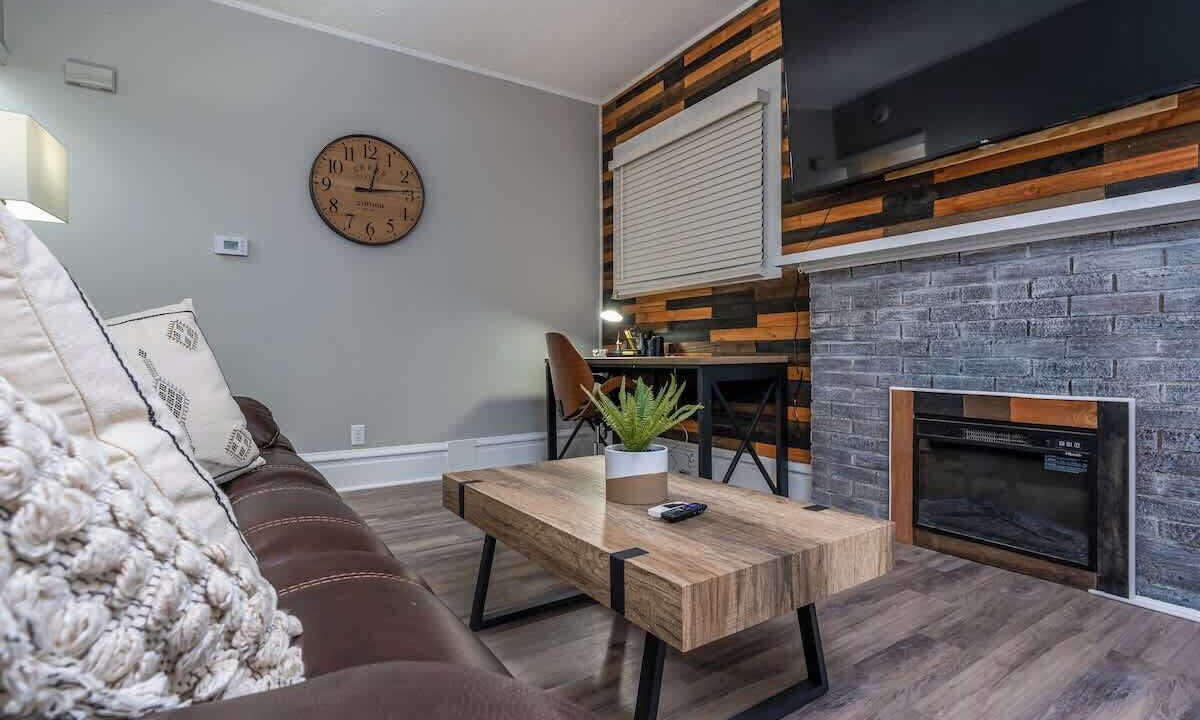 Photo of Bedroom in Downtown
