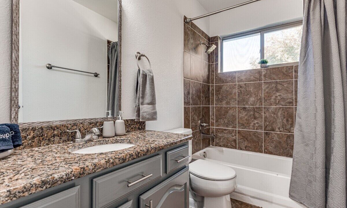 Photo of Bathroom in Rowlett