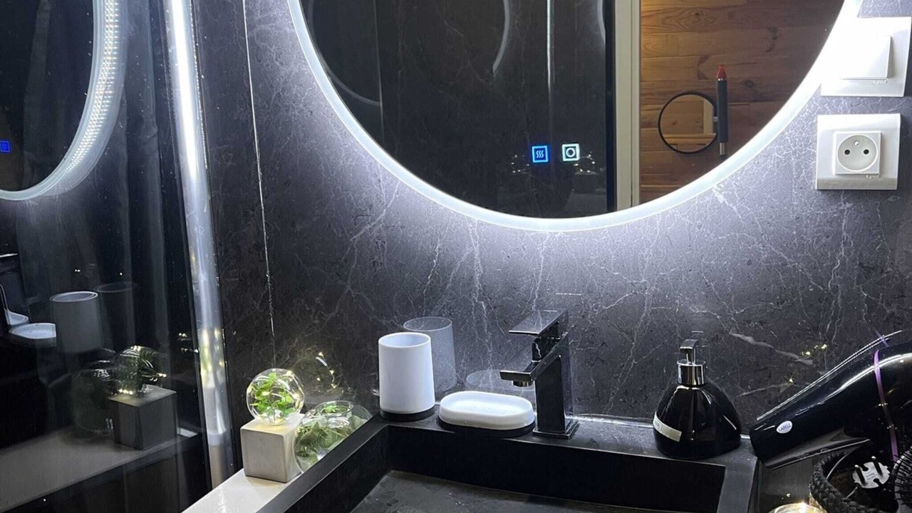 Photo of Bathroom in Saint-Pardoux-la-Riviere