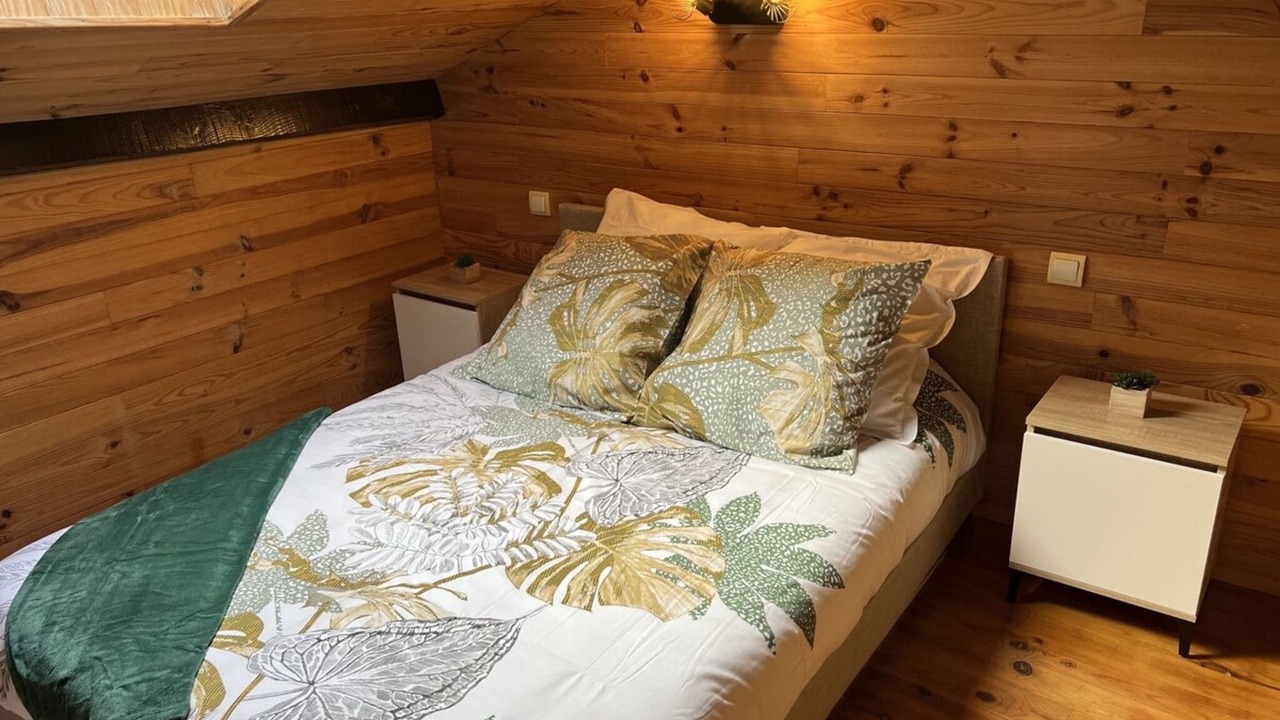 Photo of Bedroom in Saint-Pardoux-la-Riviere