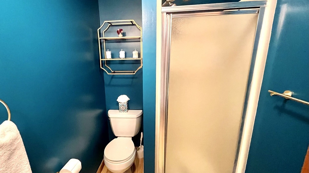 Photo of Bathroom in Lagoon Heights