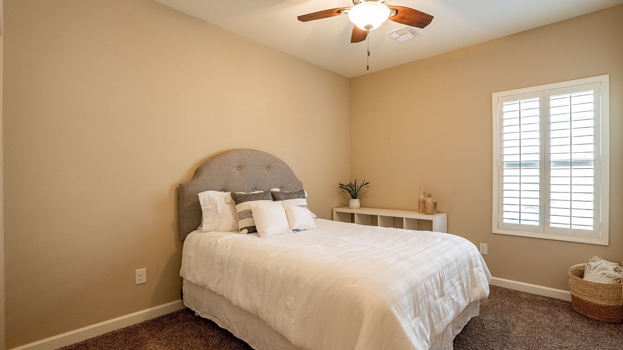 Photo of Bedroom in Corona de Tucson