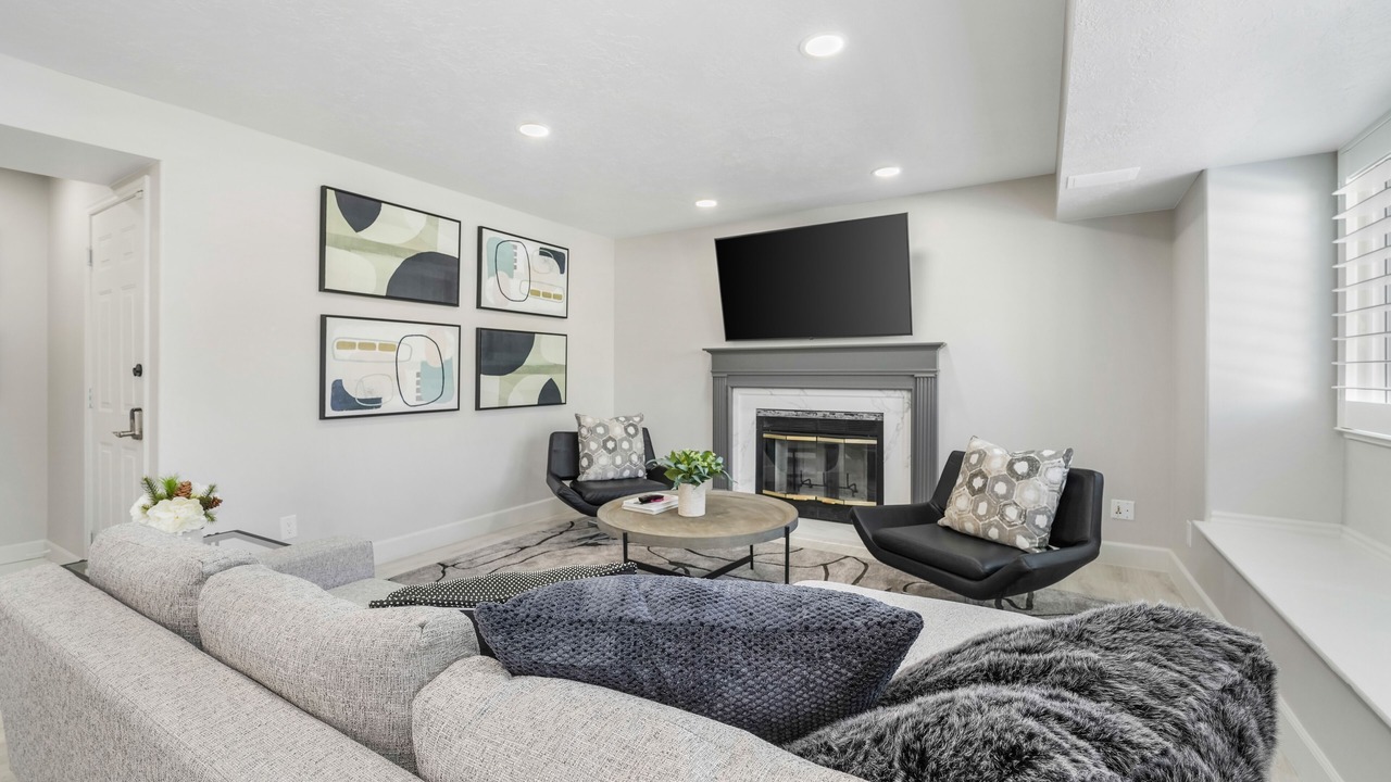 Photo of Livingroom in Taylorsville