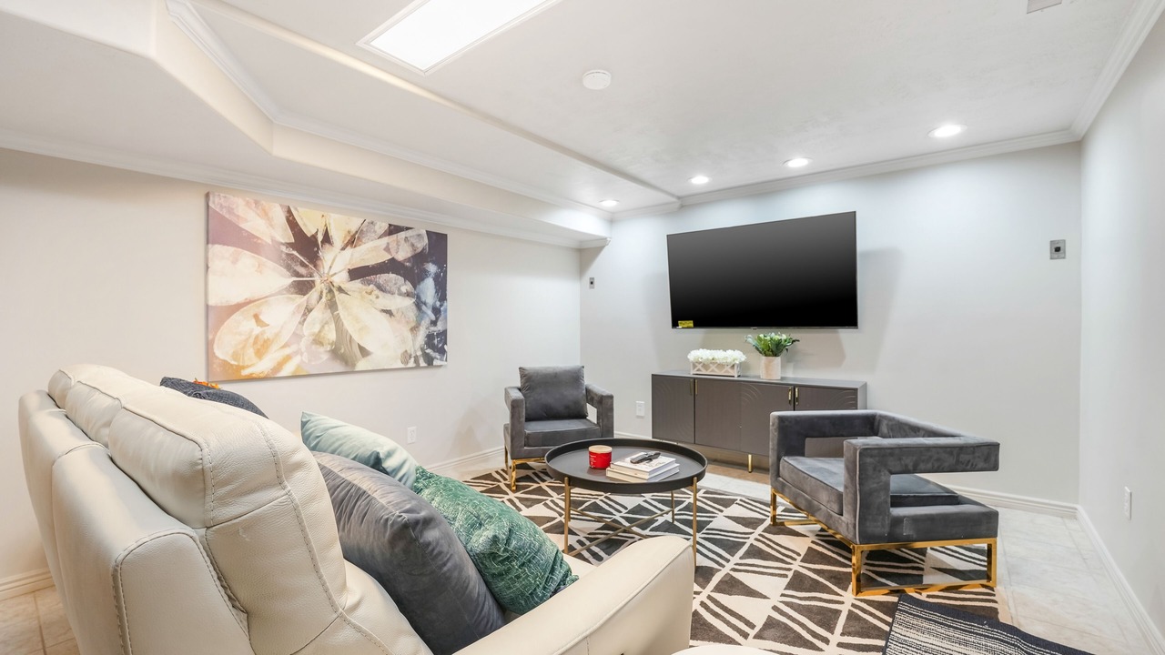 Photo of Livingroom in Taylorsville