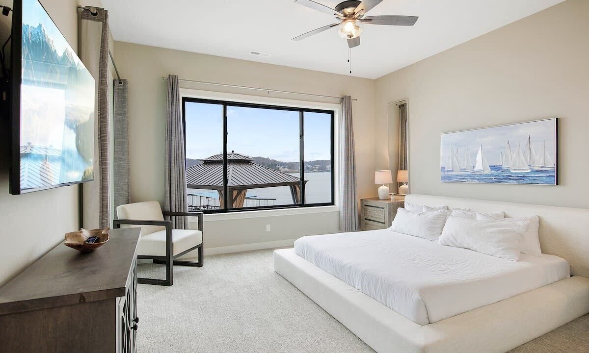 Photo of Bedroom in Osage Beach