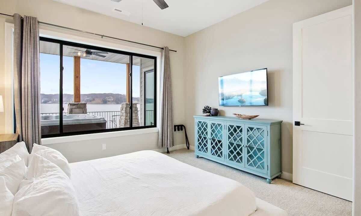 Photo of Bedroom in Osage Beach