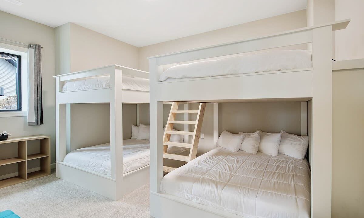 Photo of Bedroom in Osage Beach