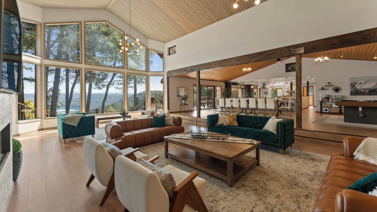 Photo of Livingroom in Nevada City