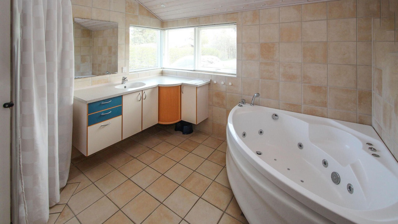 Photo of Bathroom in Marup