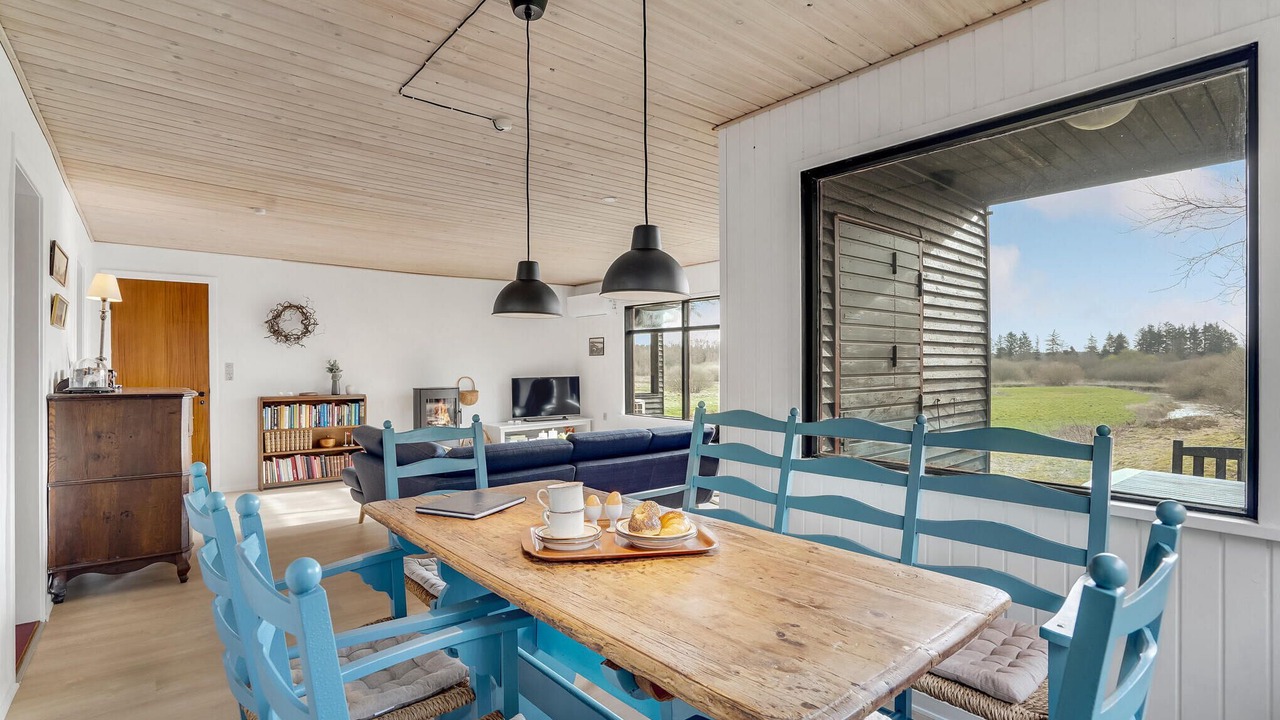 Photo of Bedroom in Avlum