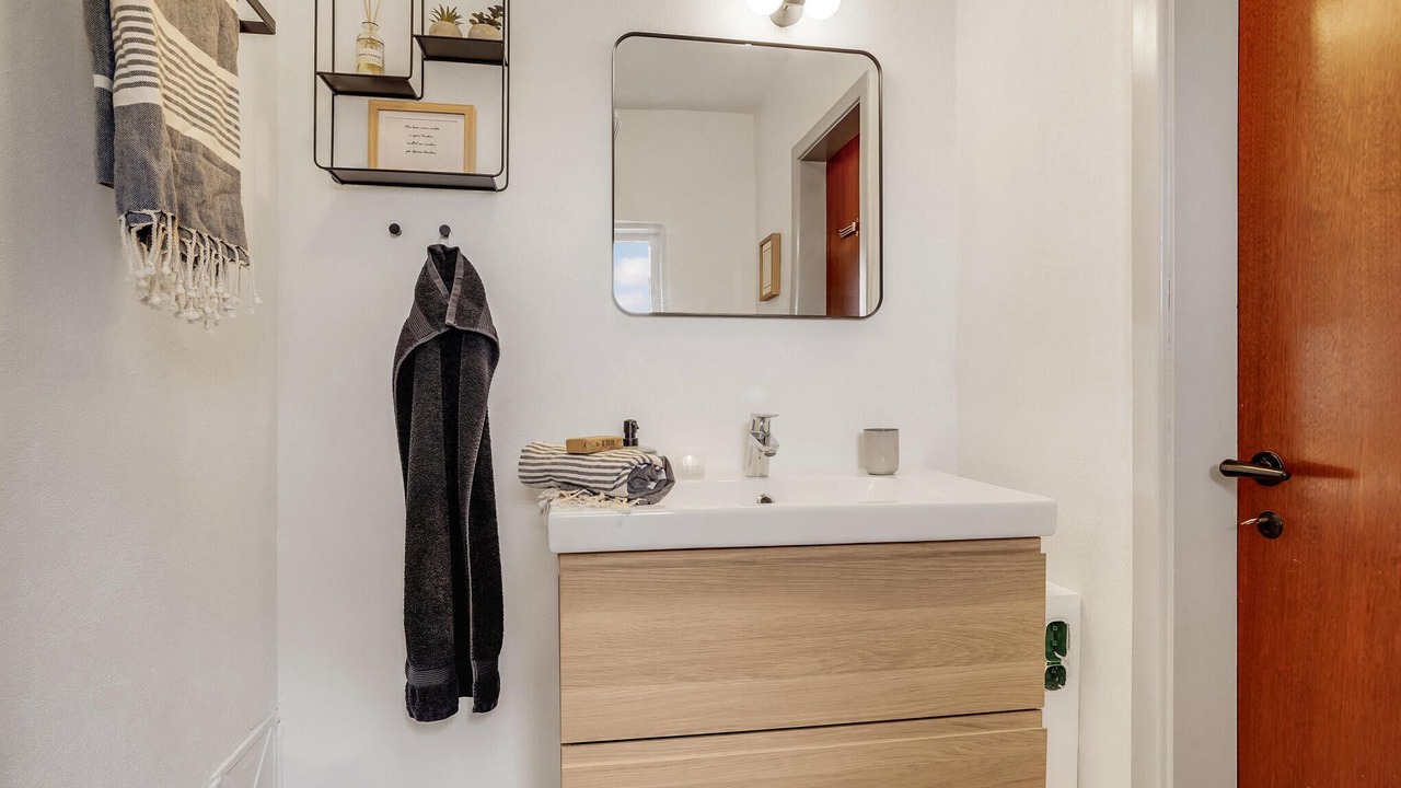 Photo of Bathroom in Avlum