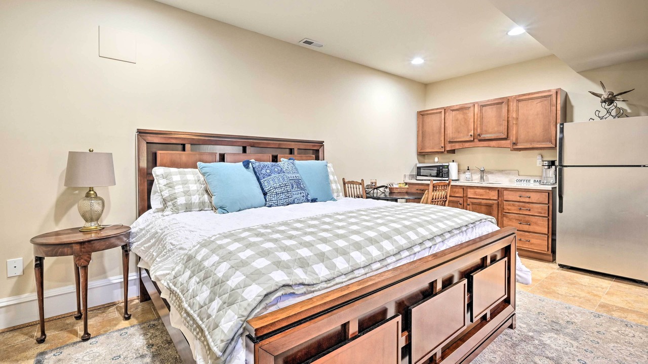 Photo of Bedroom in Mount Lena
