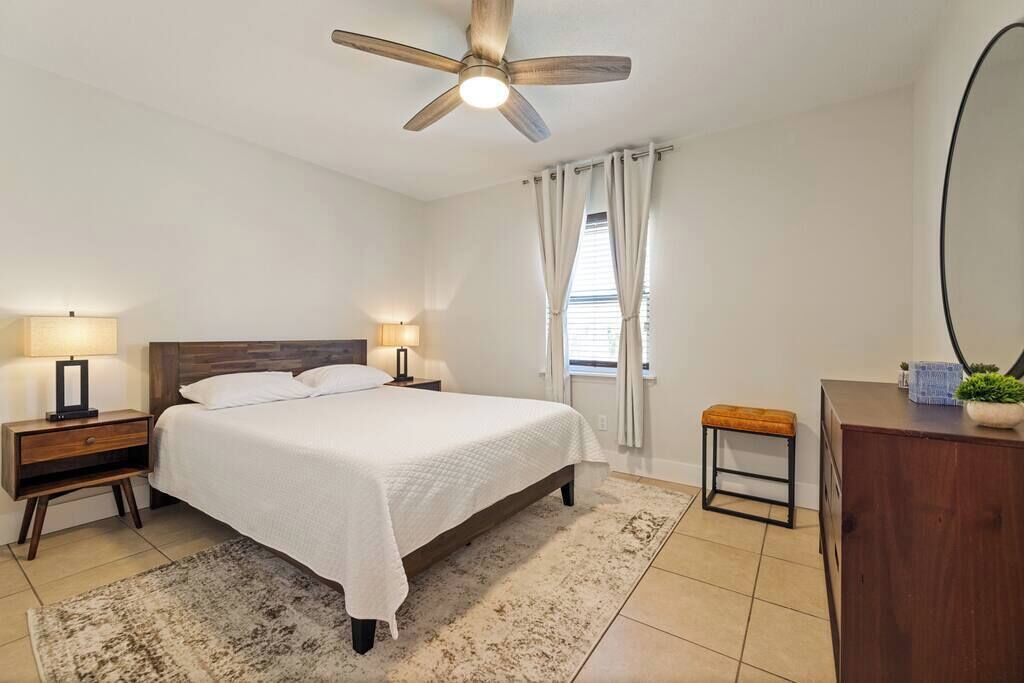 Photo of Bedroom in Treasure Cove