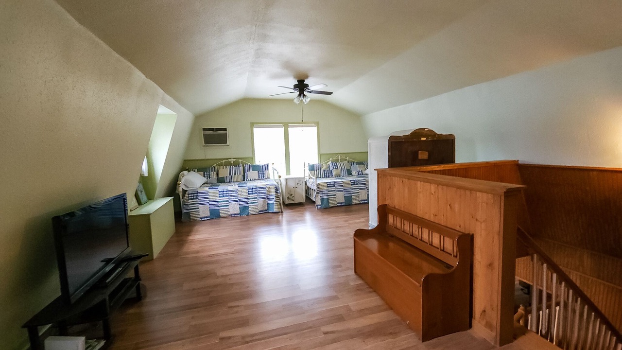Photo of Livingroom in Murchison