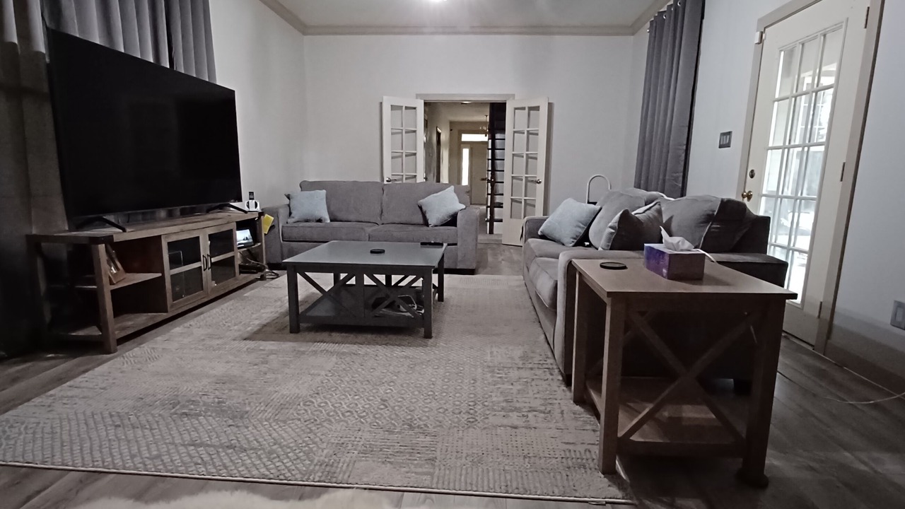 Photo of Livingroom in Pine Bluff