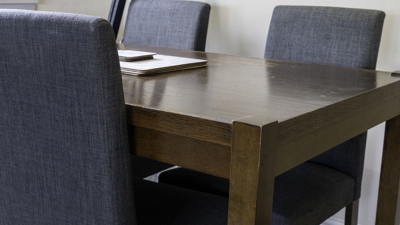 Photo of Livingroom in Alloa