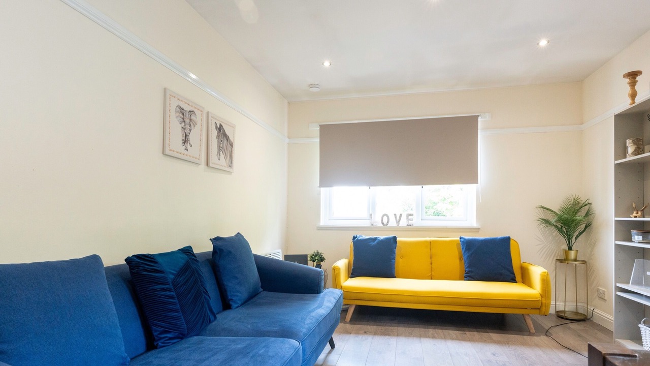 Photo of Bedroom in Alloa