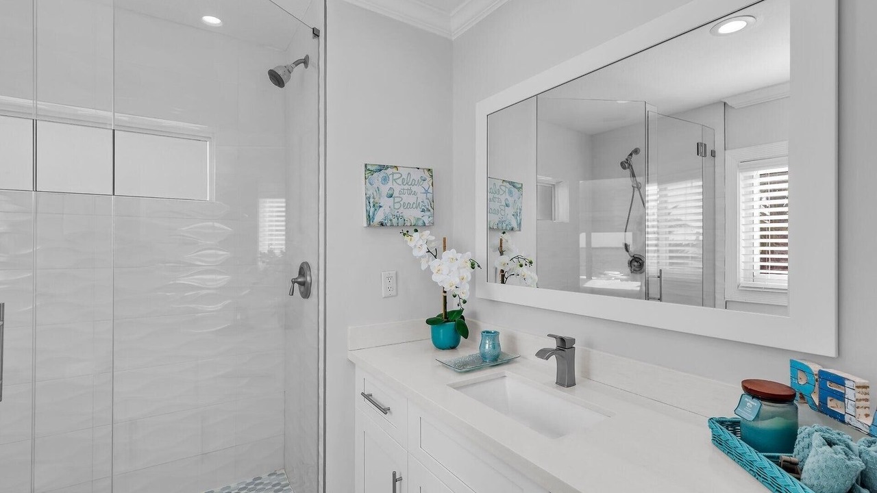 Photo of Bathroom in Key Largo Village