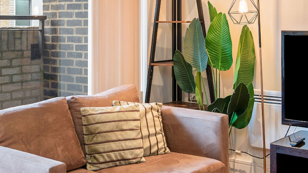 Photo of Livingroom in Cathedrals