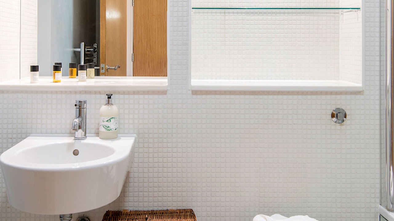 Photo of Bathroom in Cathedrals