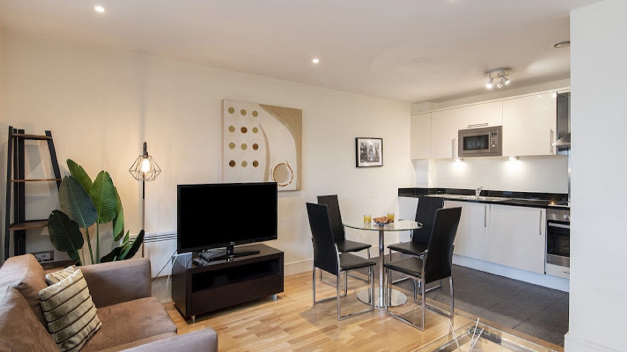 Photo of Livingroom in Cathedrals