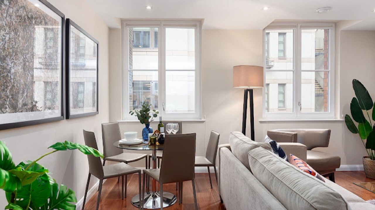 Photo of Livingroom in The City of London
