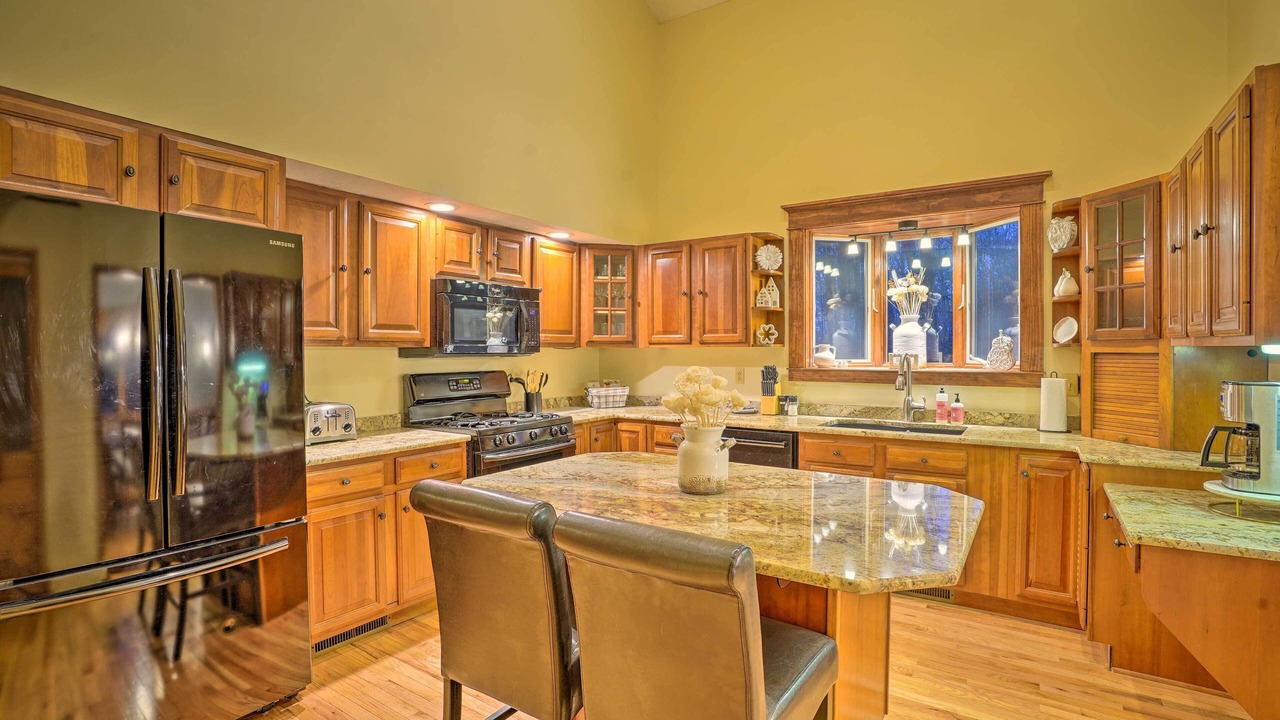 Photo of Others in Oneida