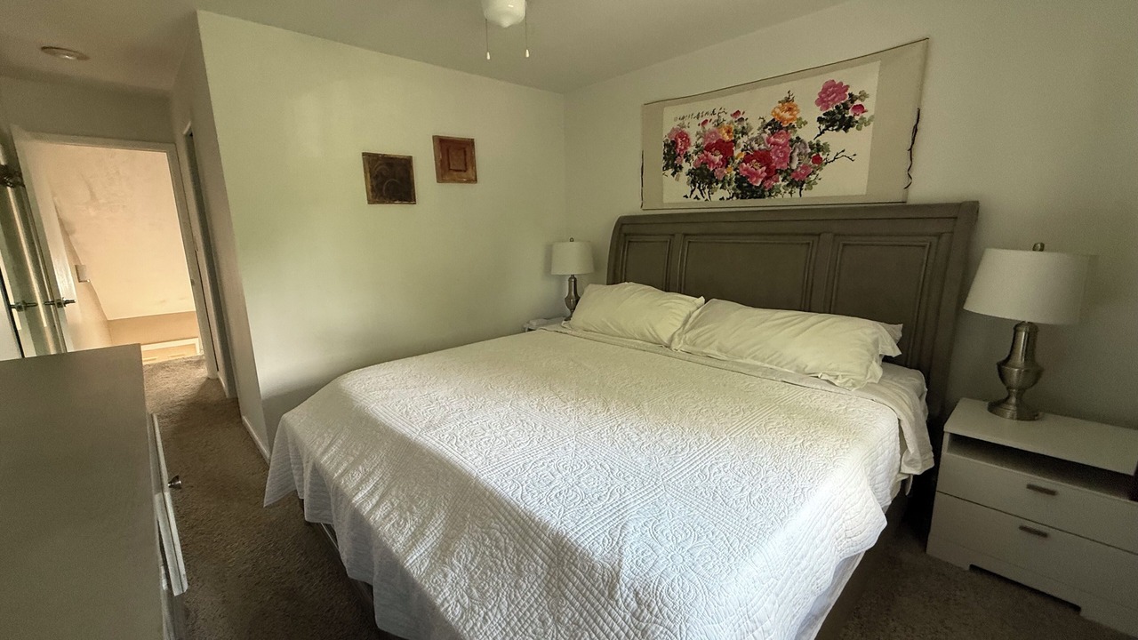 Photo of Bedroom in Applewood West