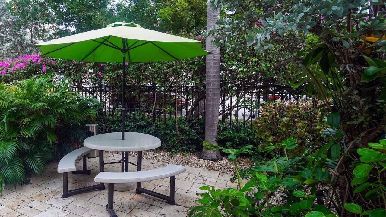 Photo of Outdoor in South Pointe