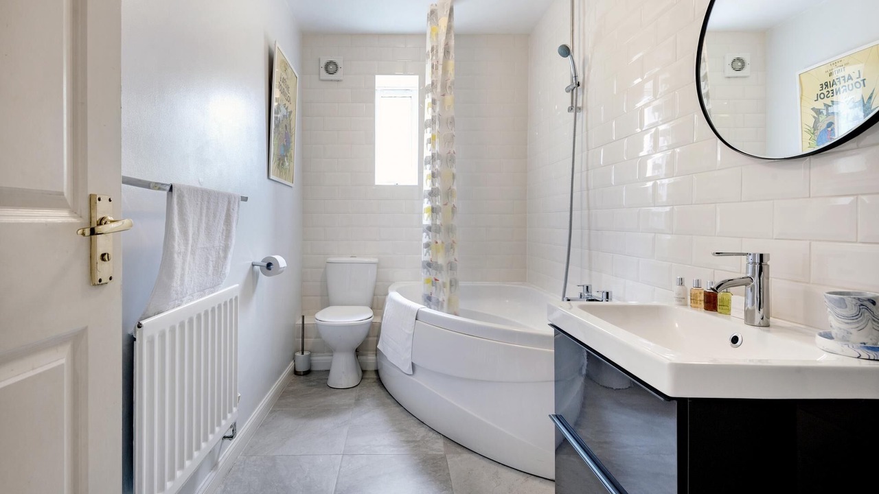 Photo of Bathroom in Docklands