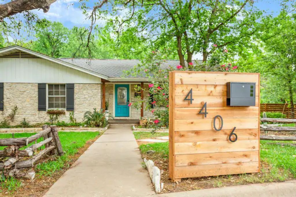 Photo of Outdoor in Parker Lane